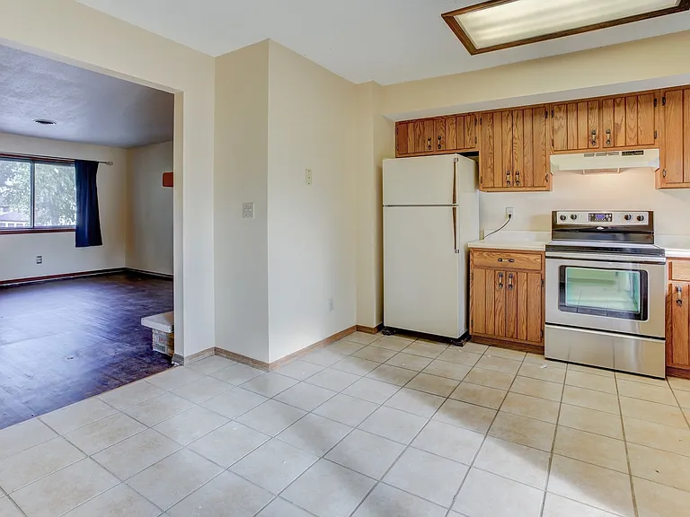 1804-5 Oliver Dr — Photo 13