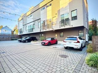 212 18th Ave #C, Seattle, WA 98122