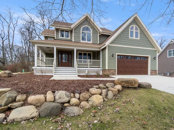 1156 Lexington Blvd, Jackson, MI 49201