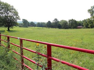 Strawberry Ln, Cedarville, AR 72932