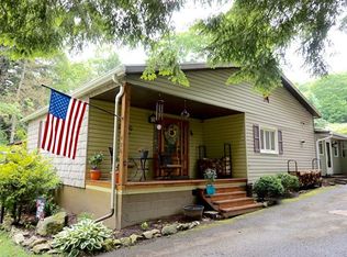 426 Jumonville Rd, Hopwood, PA 15445