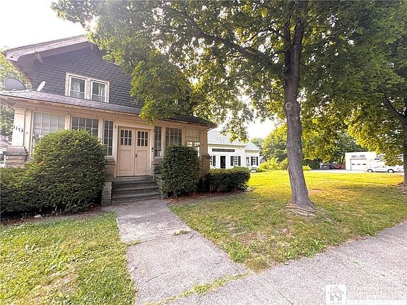 3rd image of 1171-1173 N Main St