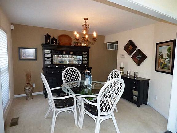 4th image of 5401 Creek Park Dr