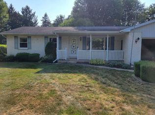 748 S Miller Rd, Saginaw, MI 48609