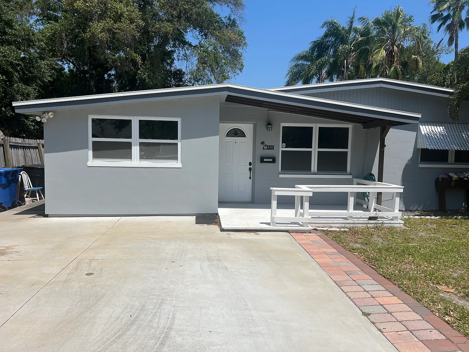 4 bed, 2.5 bath, 1441 sqft, $3,100 — Photo 1