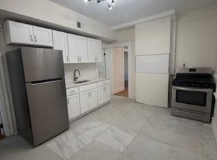 28 Linden Ave FLOOR 2, East Orange, NJ 07018
