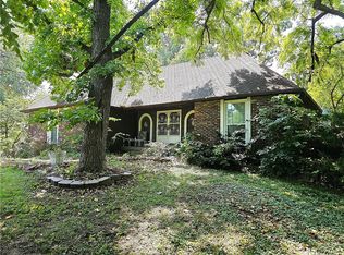 19280 S Hedge Ln, Spring Hill, KS 66083
