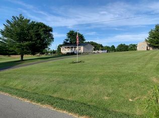 630 R Grider Rd, Columbia, KY 42642