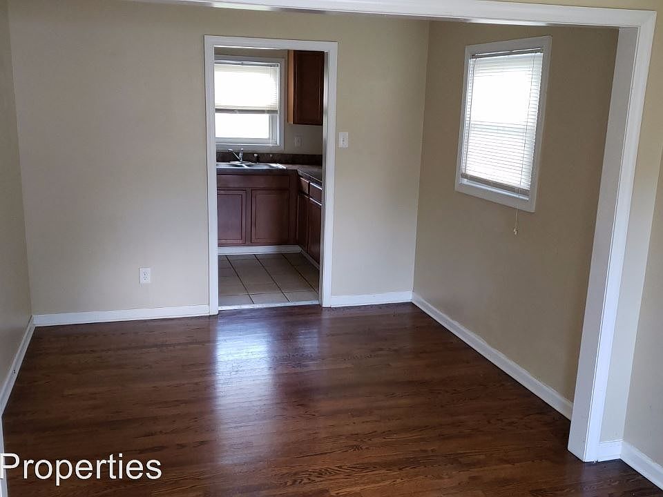 1st image of 2468 Hammond Pl