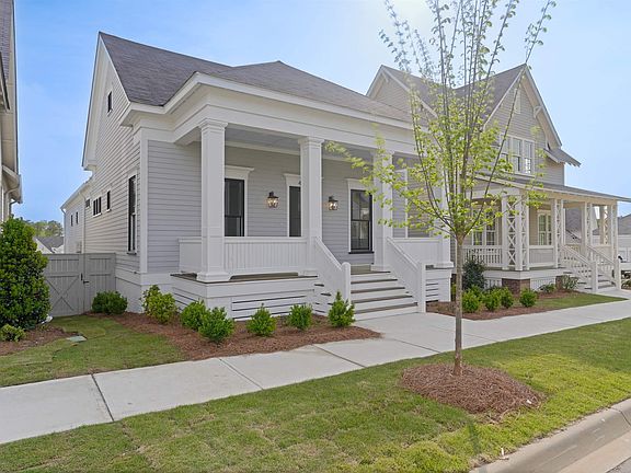 2nd image of 483 Restoration Dr