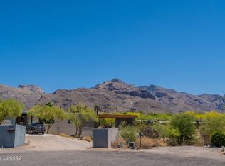 1322 E Thunderhead Cir, Tucson, AZ 85718