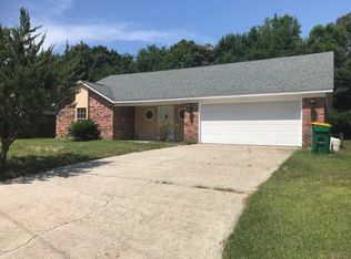 2609 N 7th St, Ocean Springs, MS 39564