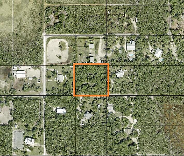 1st image of 21731 Asturias Rd