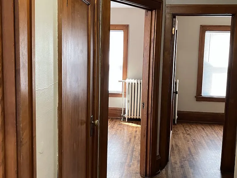 1016 Litchfield Ave SW — Photo 5