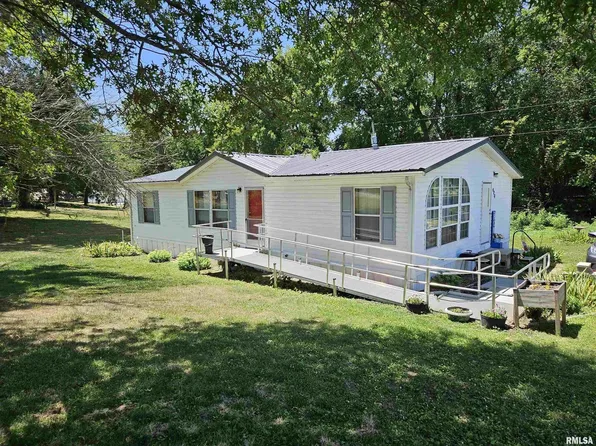 420 N Washington St, Kinderhook, IL 62345