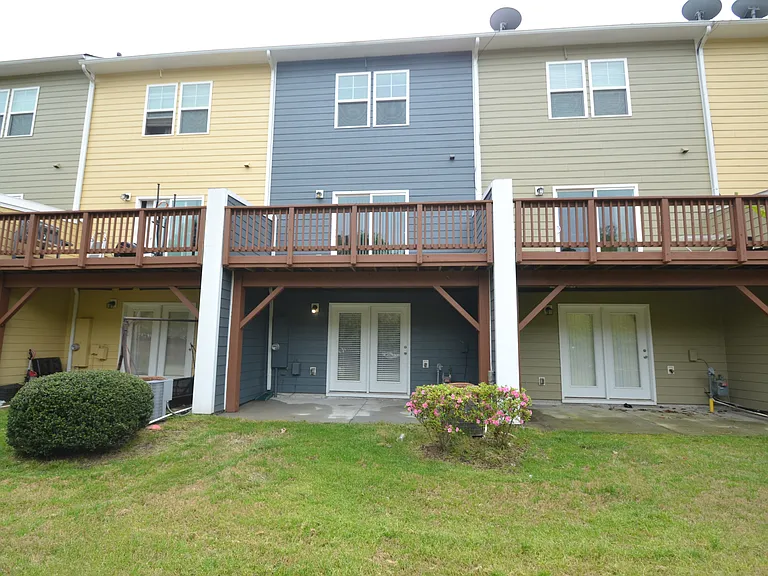 327 Dove Cottage Ln — Photo 46