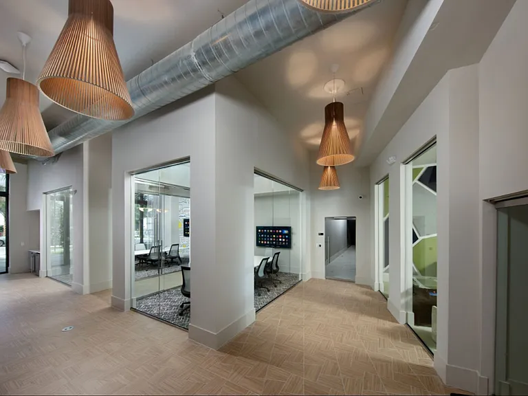 Uptown Boca Villas — Photo 17