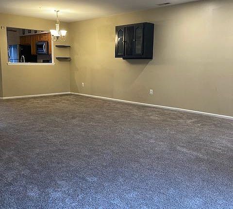 5th image of 249 Liberty Dr