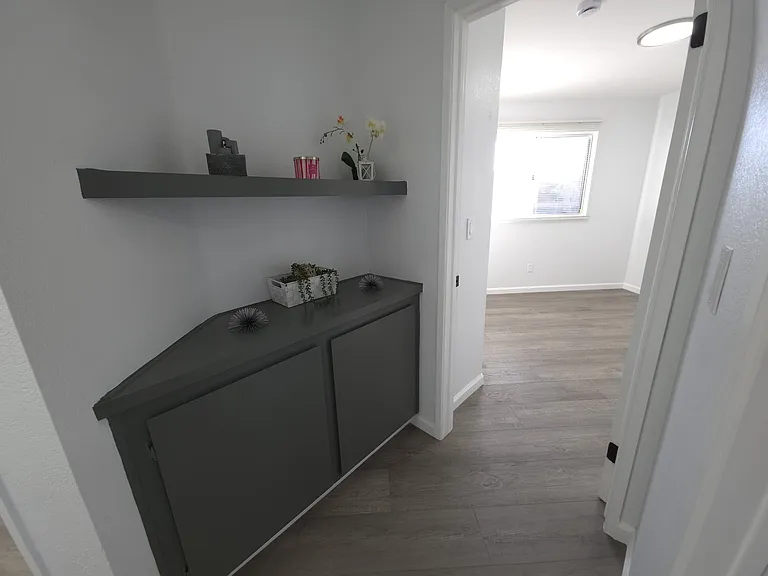 1642 Gardenia Ct #D — Photo 20