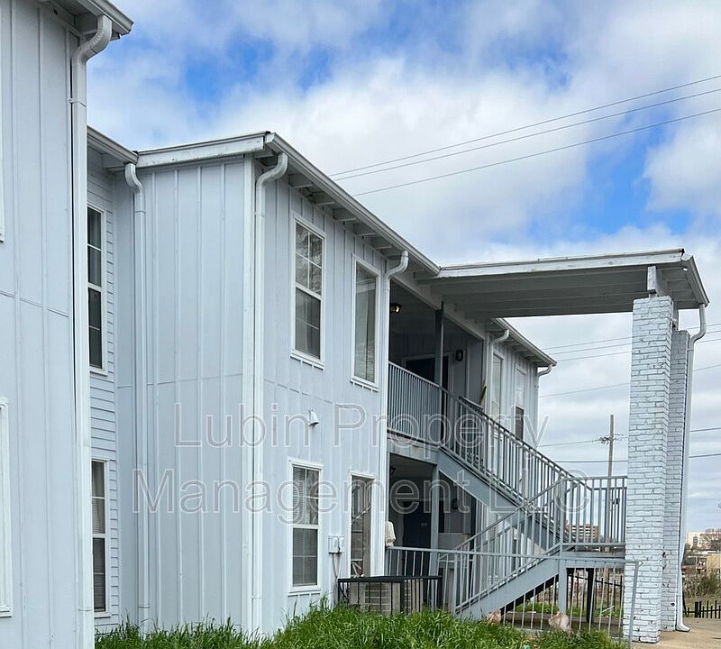 1st image of 304 S Orleans St APT 103