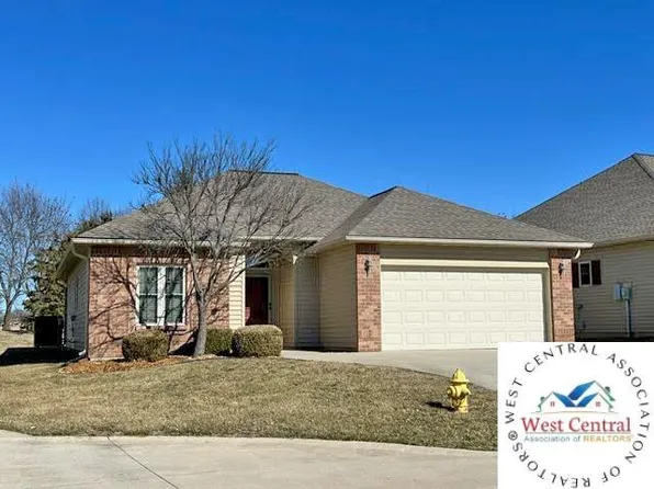 903 E Texas Pl, Clinton, MO 64735