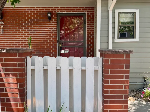 7474 E Arkansas Ave APT 1808, Denver, CO 80231