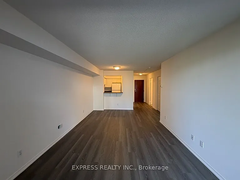 18 Hillcrest Ave #501 — Photo 7
