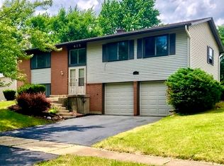 418 Assembly Dr, Bolingbrook, IL 60440