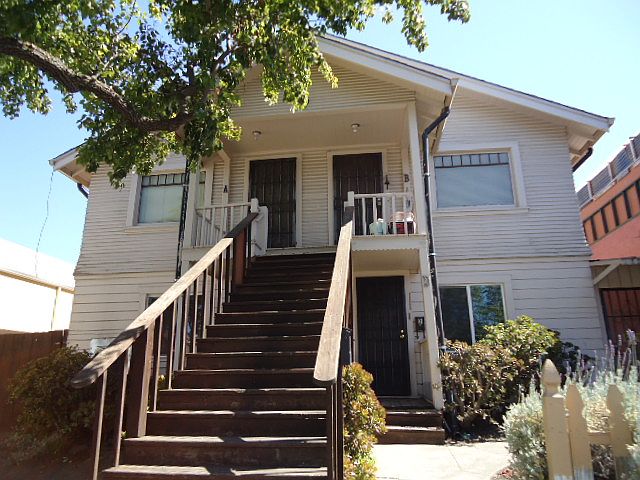 1st image of 727 Tennessee St APT D