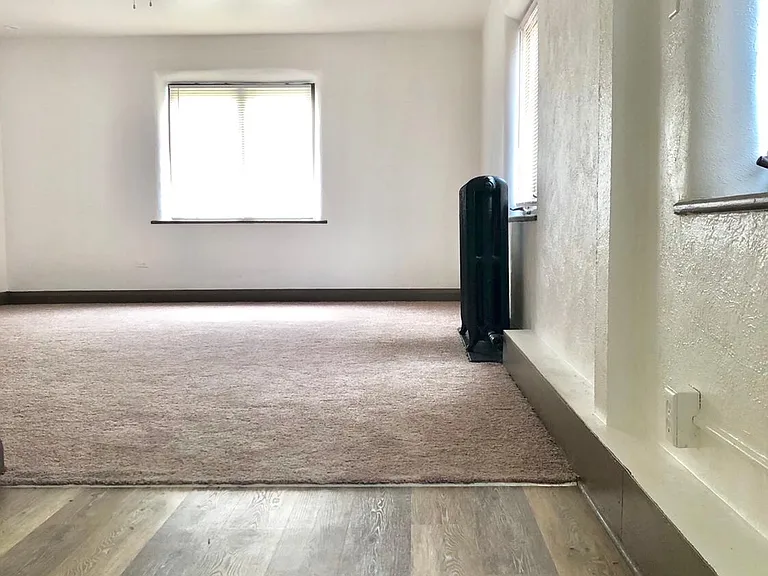 3805 Berkeley Dr #4 — Photo 3