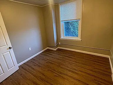 5th image of 737 Allegheny River Blvd APT 2