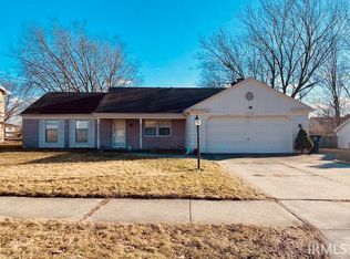 7214 Winnebago Dr, Fort Wayne, IN 46815