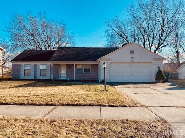 7214 Winnebago Dr, Fort Wayne, IN 46815