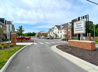 1402 Hamstead Ave, Carrollton, VA 23314