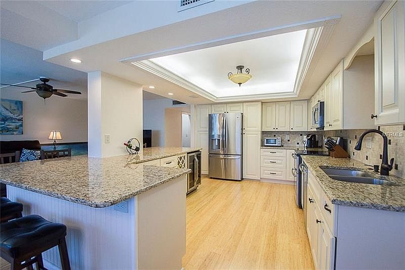 1st image of 225 Country Club Dr APT F1304