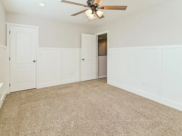 606 S Willow Park Dr — Photo 14