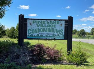 18910 Pine Lake Rd #B-8, Monroe City, MO 63456