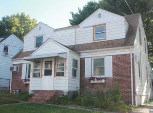 17-36 11th St, Fair Lawn, NJ 07410