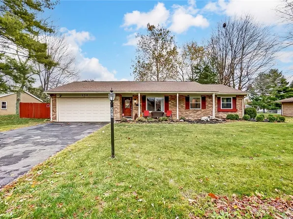 296 Bronston Trl, Dayton, OH 45430