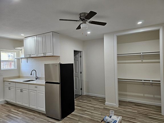 2nd image of 312432 Fredi St