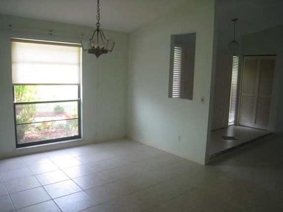 5th image of 1115 31st Ave