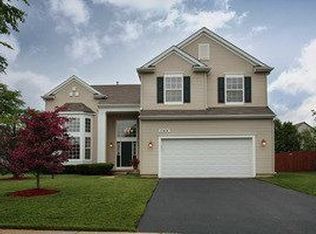 11414 S Glenbrook Cir, Plainfield, IL 60585