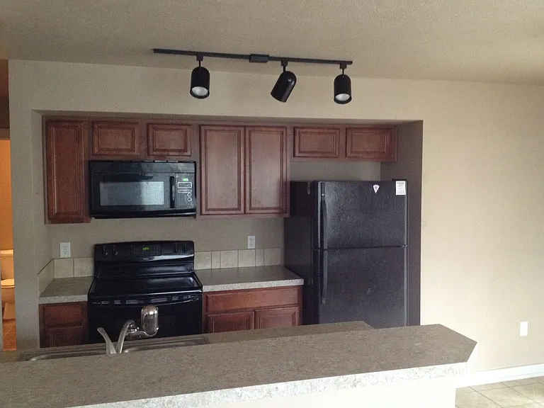 8971-8977 W Candleston Ln — Photo 3