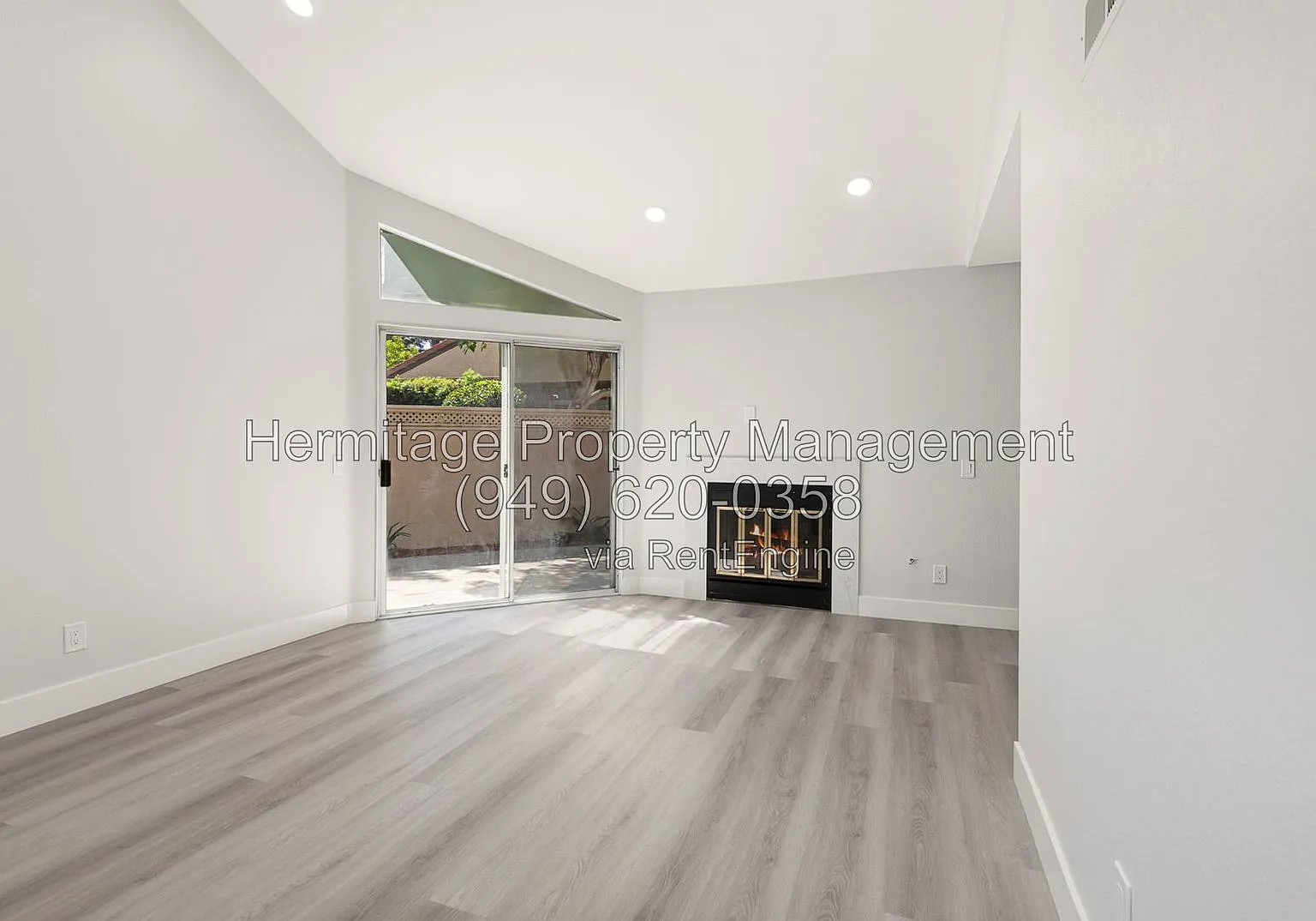 3 bed, 2.5 bath, 1413 sqft, $5,050 — Photo 3