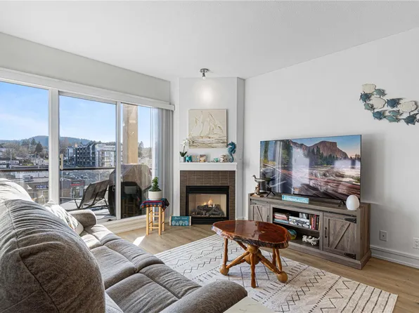 194 Beachside Dr #606, Parksville, BC V9P 0B1