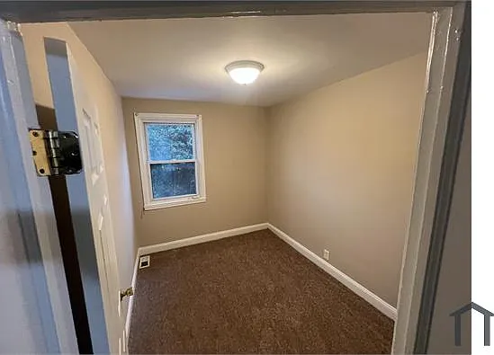 445 Random Rd — Photo 14