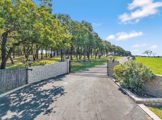 200 Leea Ln, Weatherford, TX 76087