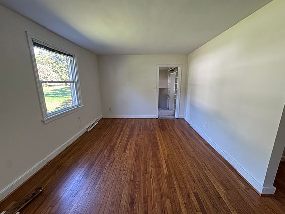 2nd image of 6917 Everview Rd