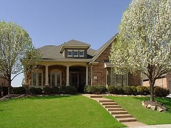 1st image of 912 Evening Shade Ln