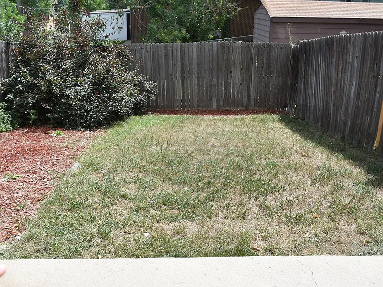 8624 W 62nd Pl — Photo 27